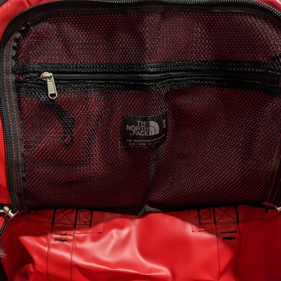 The North Face - Base Camp Duffel - S - Picture 9 of 10